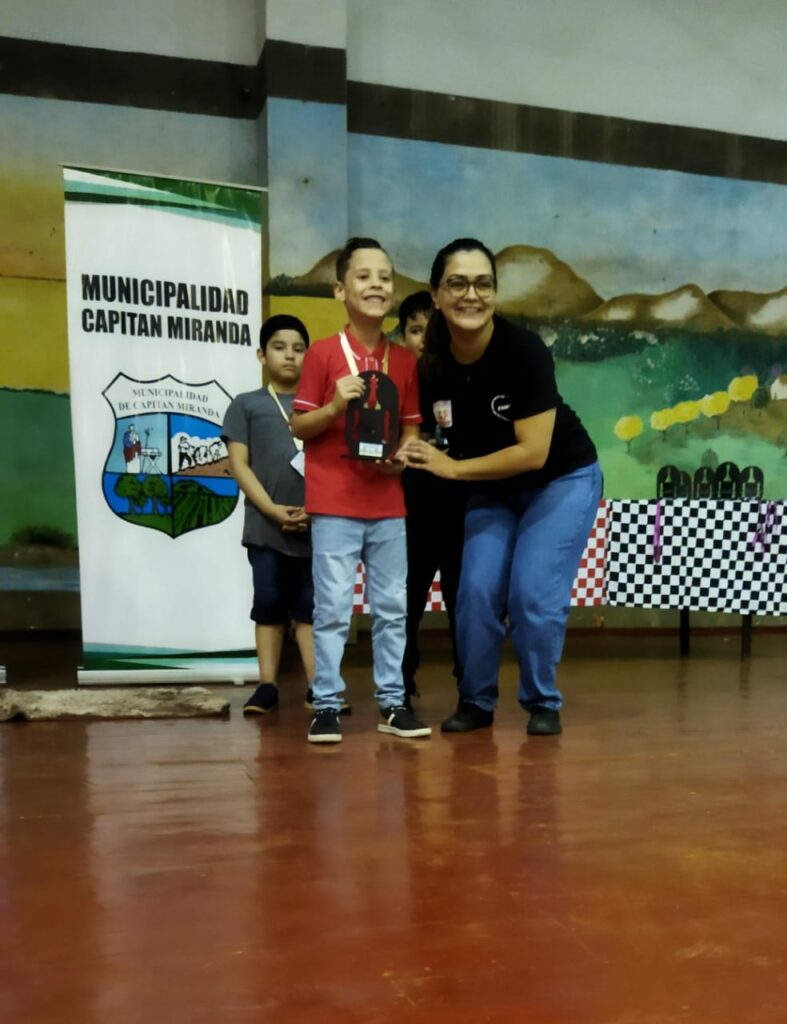 5ta Etapa del Circuito Escolar Ajedrez de Itapúa – Fotos cortesía del colegio “El Sembrador”