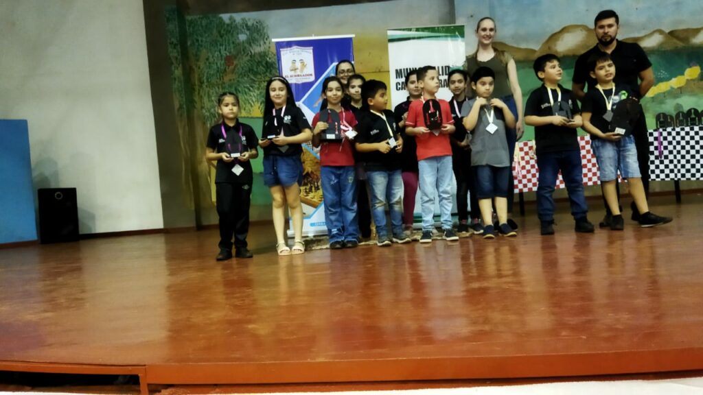 5ta Etapa del Circuito Escolar Ajedrez de Itapúa – Fotos cortesía del colegio “El Sembrador”
