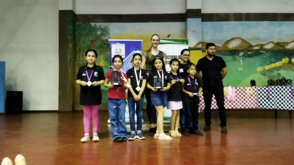 5ta Etapa del Circuito Escolar Ajedrez de Itapúa – Fotos cortesía del colegio “El Sembrador”